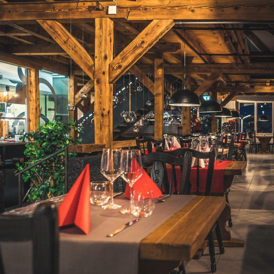 ホテル Le Manoir Vionnaz エクステリア 写真